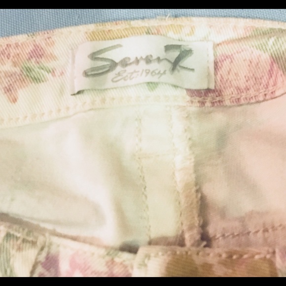 Seven 7 Floral Jeans - Picture 4 of 4